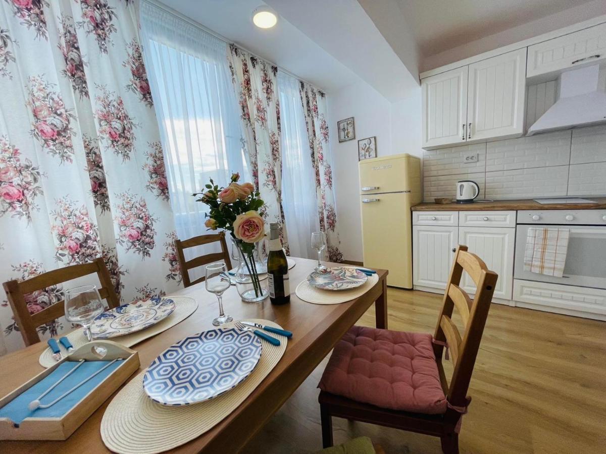 La Casa De Mary Apartment Burgas ภายนอก รูปภาพ