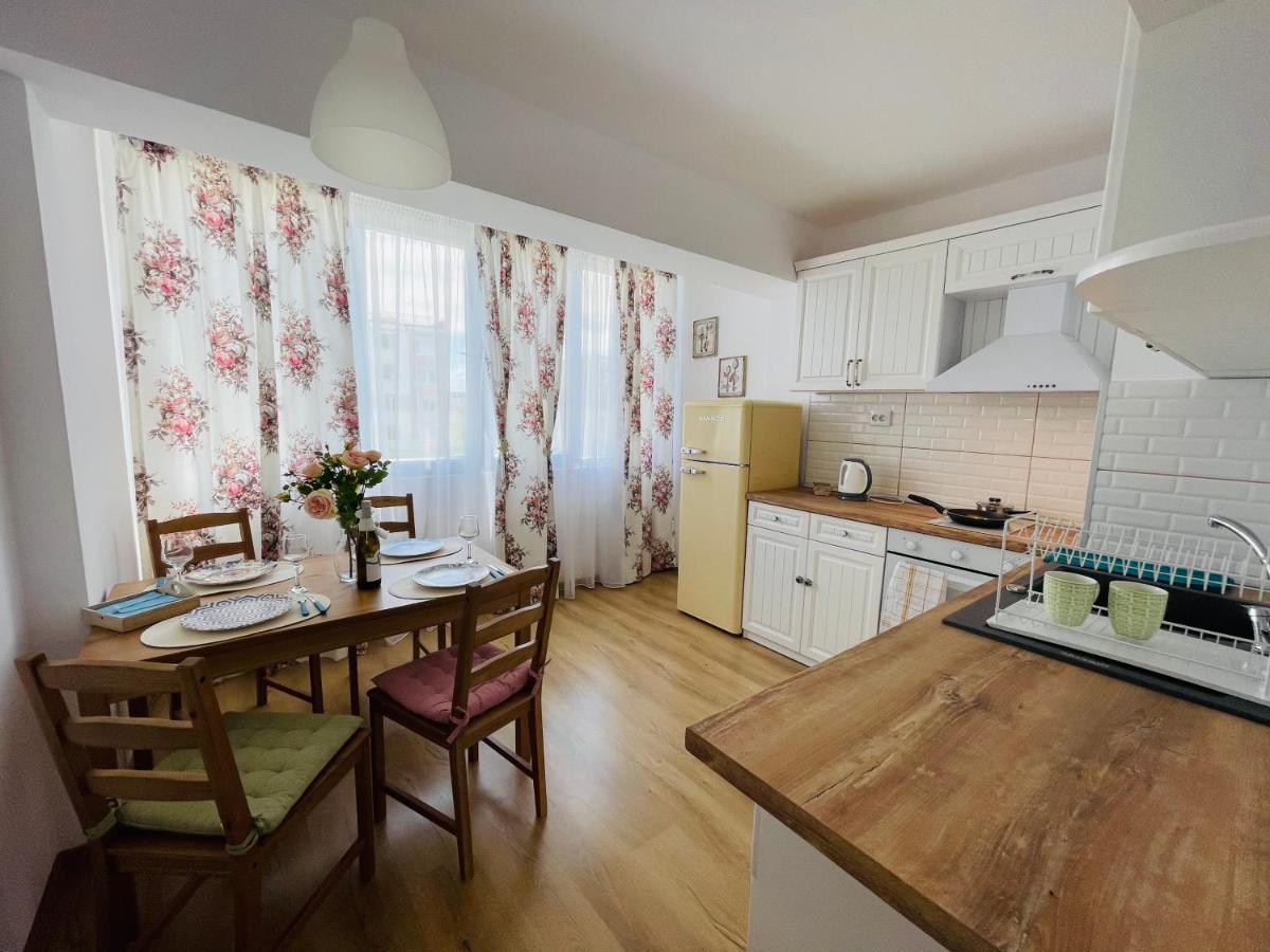 La Casa De Mary Apartment Burgas ภายนอก รูปภาพ